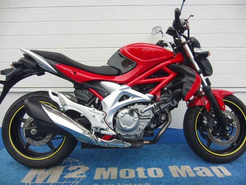 Suzuki Gladius 400